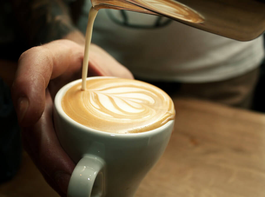 pouring_a_flat_white_by_davidr88-d350q94