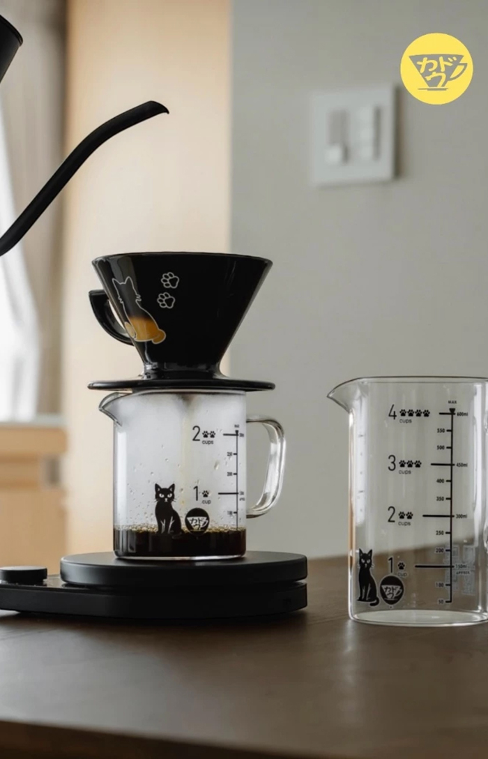 珈堂KADOU 療愈系貓量杯下壺 黑貓變白貓600ml